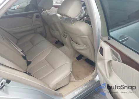 1998 Mercedes-Benz E 300 Diesel z USA, uszkodzony, nr VIN WDBJF25F1WA479655